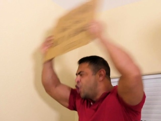 MMF threeway with fit cougar babe enjoying two guys