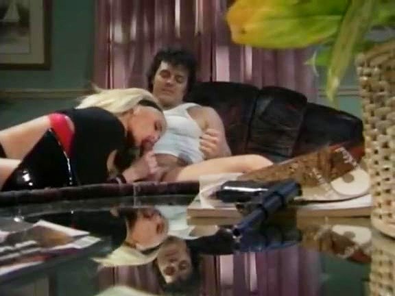 Jerry Butler, Taylor Wane in slutty chick sucks cock in classic xxx movie