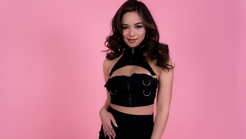 Up Close VR with Scarlett Alexis