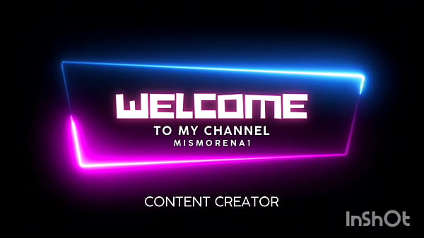 Usando consolador en la ducha