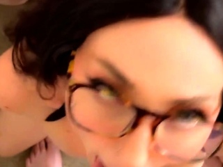 Public blowjob from an amateur brunette babe in POV video