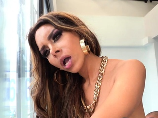 Stunning booty Trans riding lovers cock